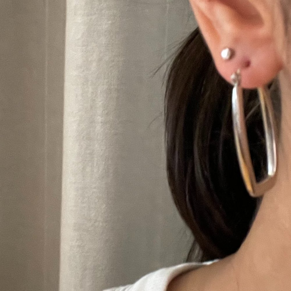 Modern Silver Rectangle Hoop Earrings - Picture 3 of 4